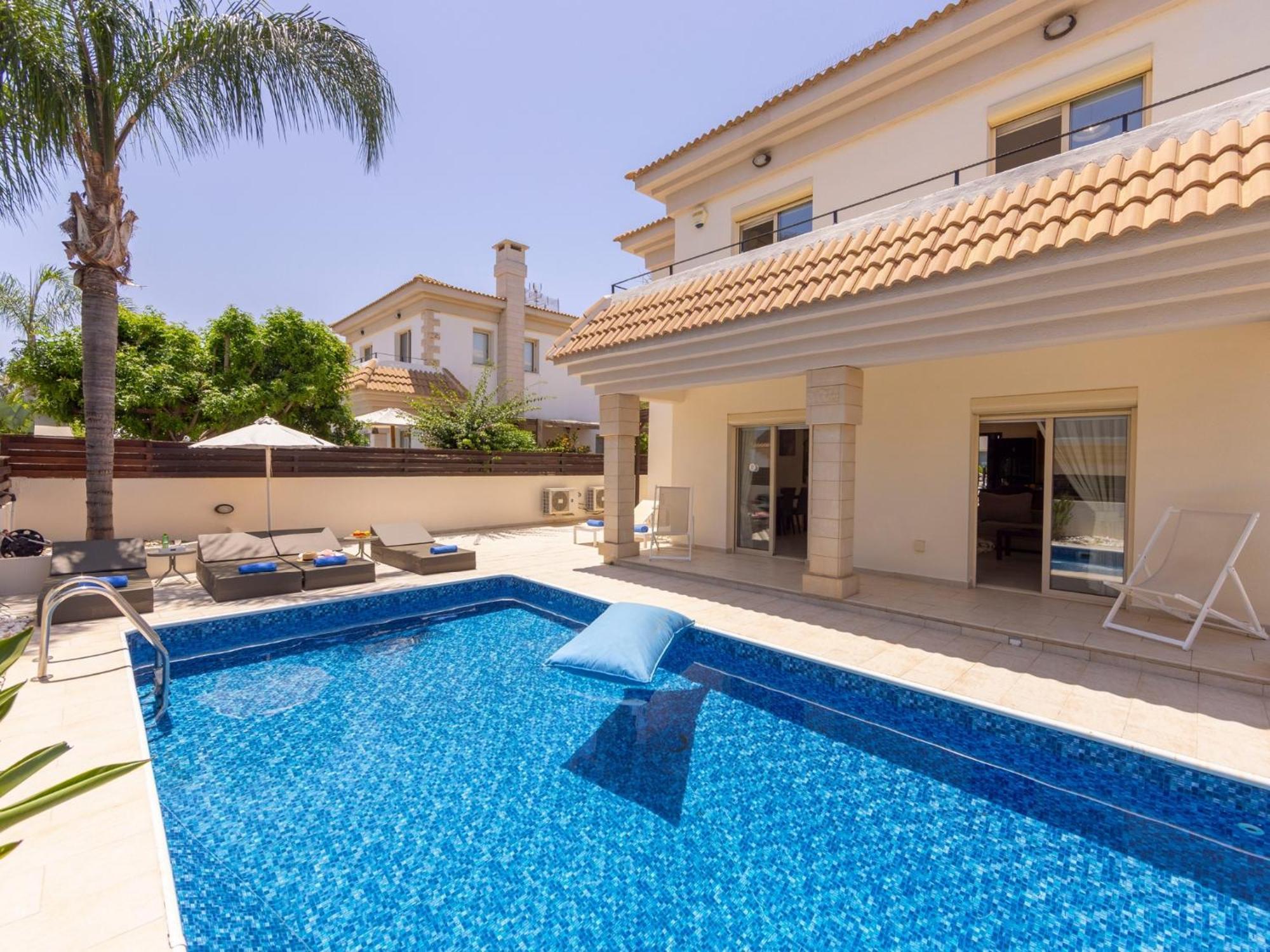 Villa Malama พาราลิมนี ภายนอก รูปภาพ