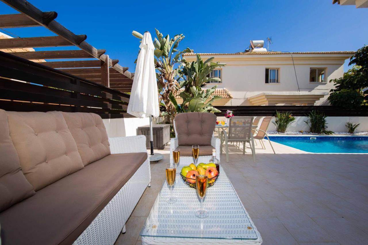 Villa Malama พาราลิมนี ภายนอก รูปภาพ